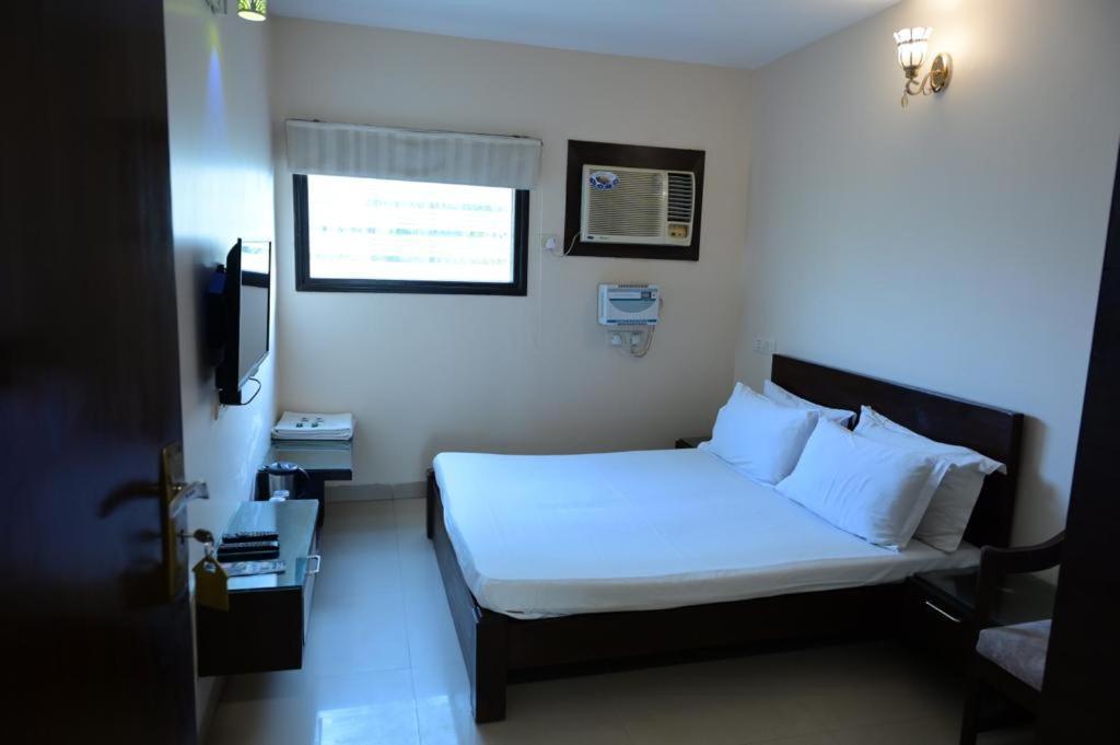 Hotel Maharani Regency Panchkula Exterior foto