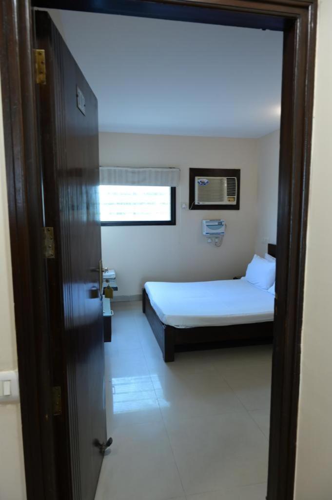 Hotel Maharani Regency Panchkula Exterior foto